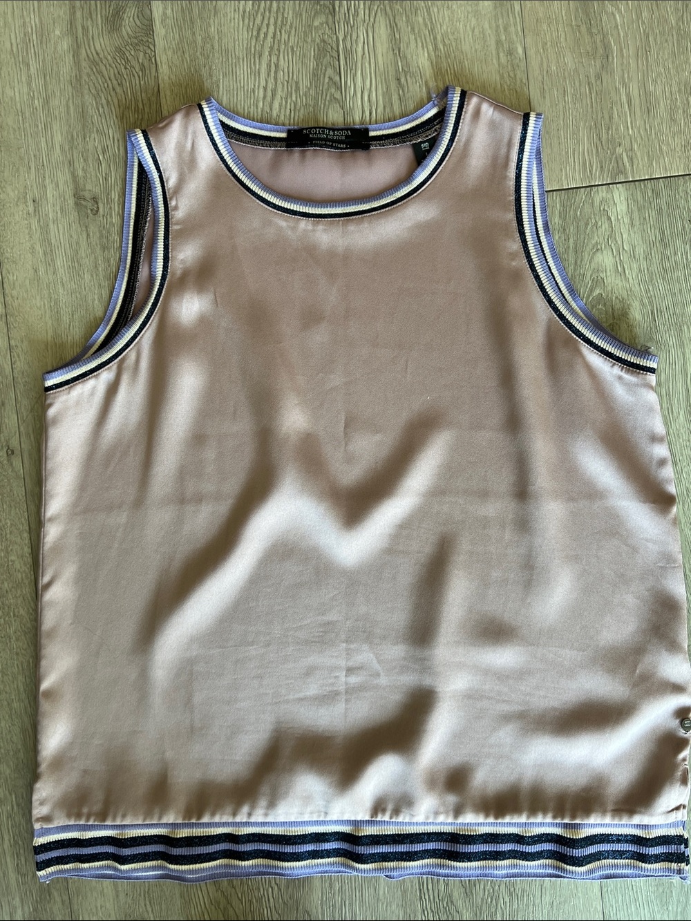 Scotch & Soda Field of Stars Pink Satin Varsity Top Sleeveless Metallic Trim L - Picture 3 of 13